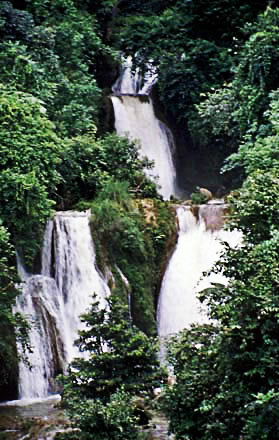 Anisakan Falls