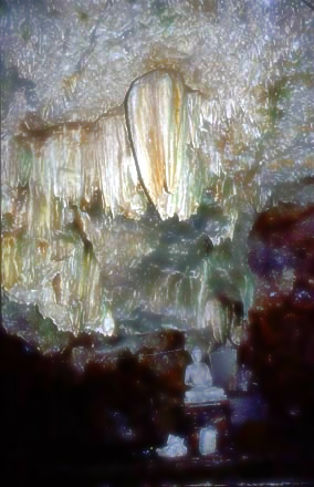 Peik Chin Myaung Caves