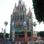 San Miguel Arcángel, Allende